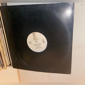 Snoop Doggy Dogg What's My Name? 12" Promo) 
Media: Very Good Plus (VG+) 
Sleeve